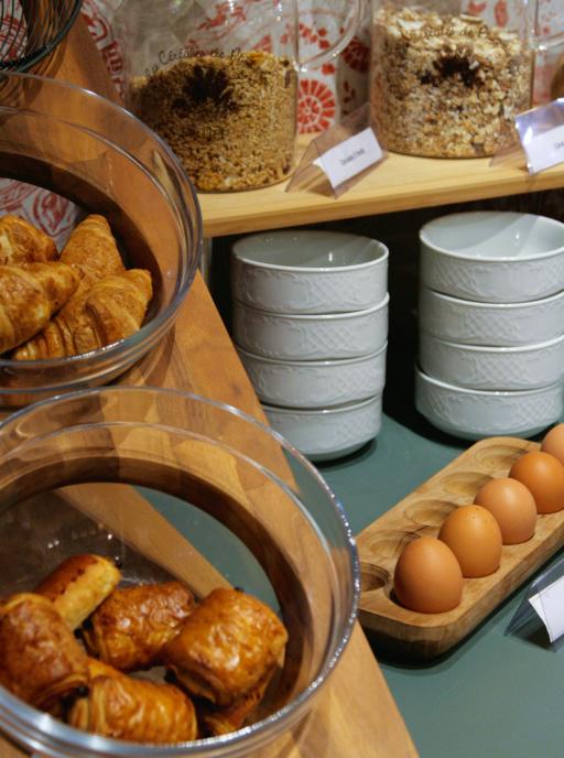 Hôtel Albion - Breakfast